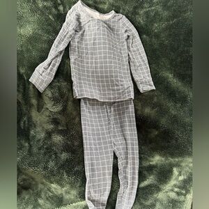 New Quincy Mae Gray Checkered Kids Pajama Set